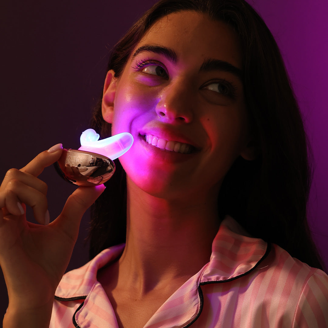 Lip Plumper & Teeth Whitening