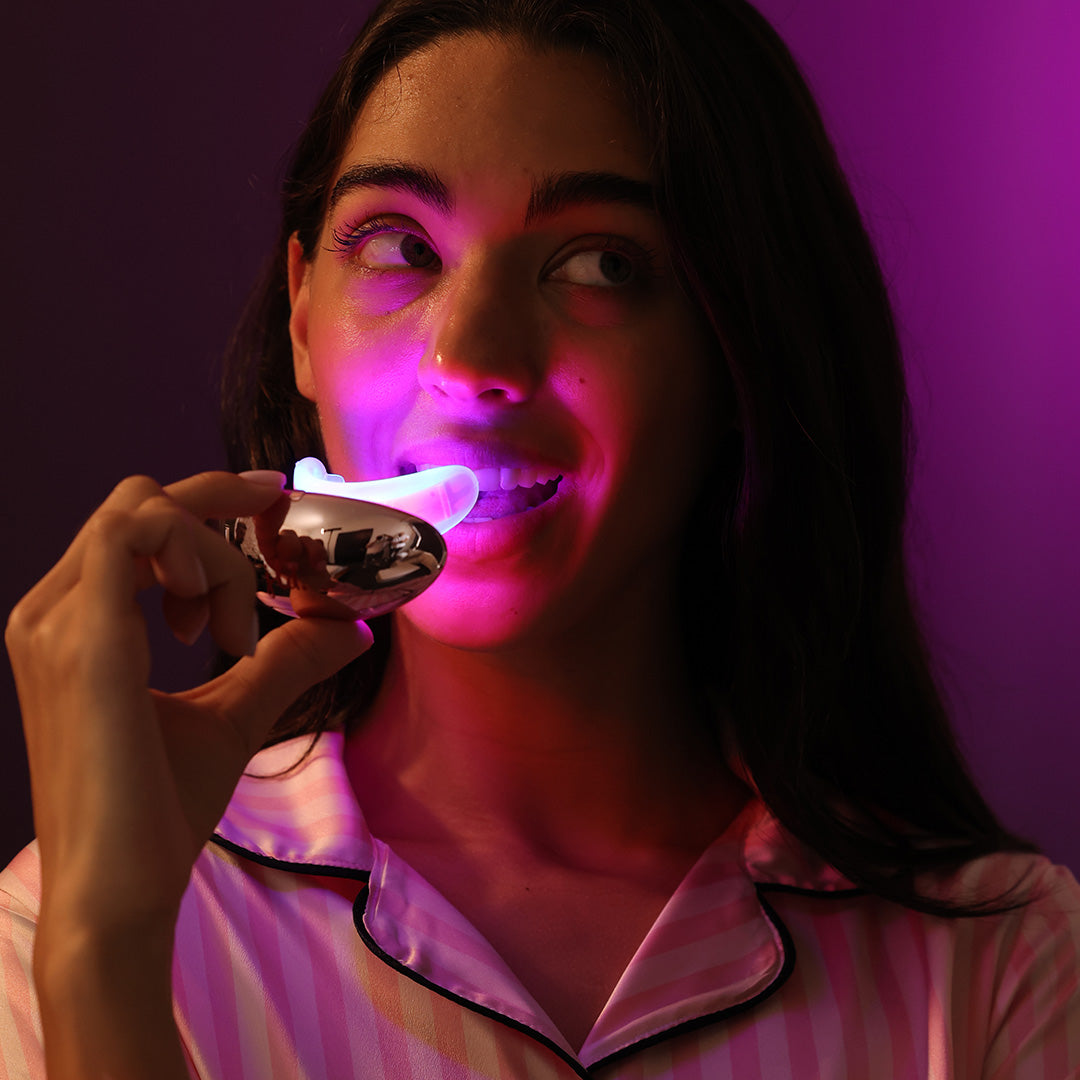 Lip Plumper & Teeth Whitening